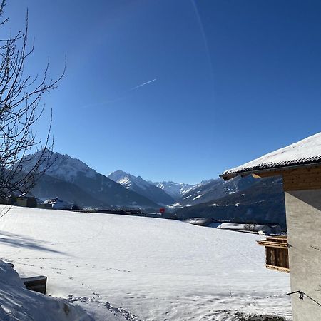 Apartment Wiesenhof - Natur & Weitblick Ueber Innsbruck - Ladestation Fuer Elektroautos 外观 照片
