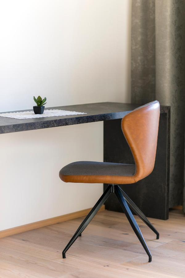 Apartment Wiesenhof - Natur & Weitblick Ueber Innsbruck - Ladestation Fuer Elektroautos 外观 照片