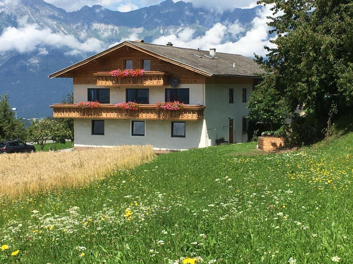 Apartment Wiesenhof - Natur & Weitblick Ueber Innsbruck - Ladestation Fuer Elektroautos 外观 照片