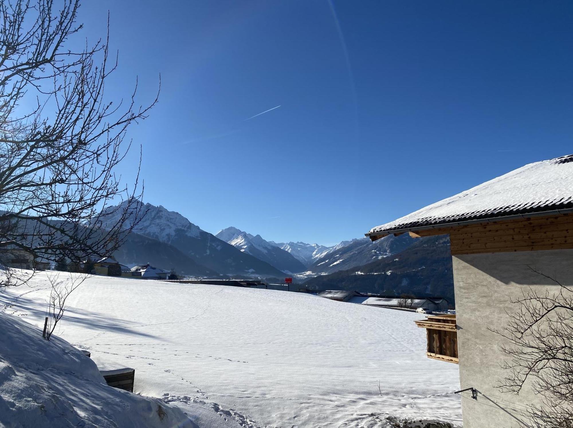 Apartment Wiesenhof - Natur & Weitblick Ueber Innsbruck - Ladestation Fuer Elektroautos 外观 照片